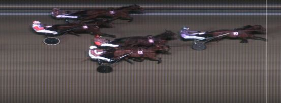 Målfoto for løp 8 på bane MO den 28.12.2015