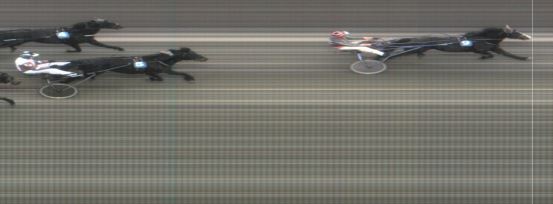 Målfoto for løp 2 på bane MO den 05.04.2016