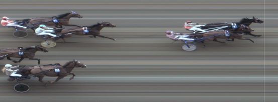 Målfoto for løp 2 på bane MO den 13.04.2017