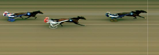 Målfoto for løp 2 på bane MO den 18.05.2022