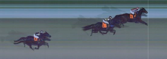 Målfoto for løp 1 på bane MO den 08.12.2022