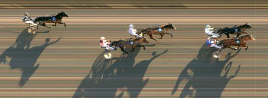 Målfoto for løp 2 på bane MO den 17.04.2023