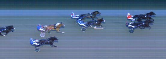 Målfoto for løp 6 på bane MO den 01.04.2024