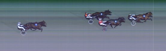 Målfoto for løp 2 på bane MO den 20.12.2024