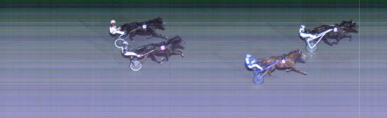 Målfoto for løp 8 på bane MO den 27.12.2024