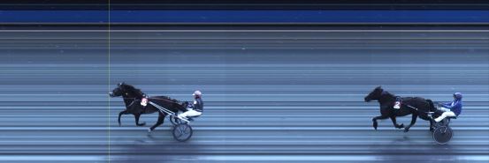 Målfoto for løp 3 på bane OA den 03.04.2022