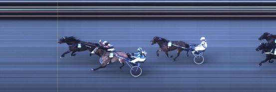 Målfoto for løp 4 på bane OA den 02.05.2022