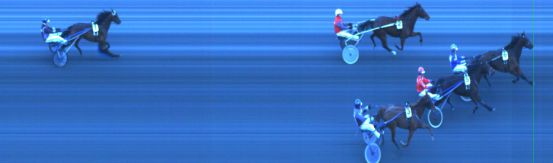 Målfoto for løp 1 på bane ST den 16.03.2014