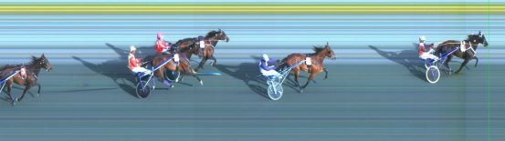 Målfoto for løp 3 på bane ST den 04.05.2014