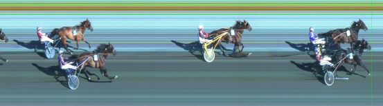 Målfoto for løp 2 på bane ST den 01.06.2014