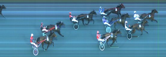 Målfoto for løp 2 på bane ST den 25.04.2015