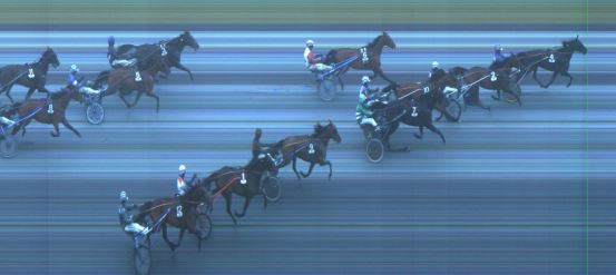 Målfoto for løp 6 på bane ST den 24.05.2015