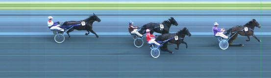 Målfoto for løp 1 på bane ST den 17.07.2015