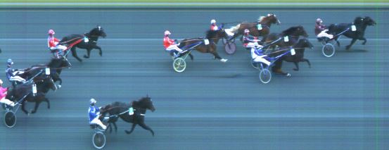 Målfoto for løp 4 på bane ST den 24.10.2015