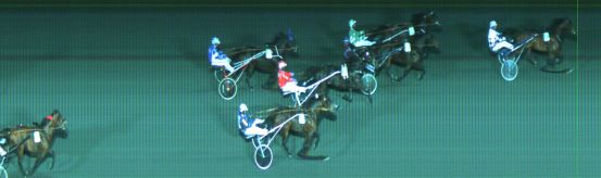 Målfoto for løp 4 på bane ST den 08.11.2015