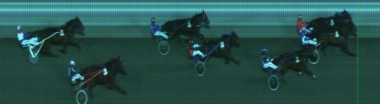 Målfoto for løp 6 på bane ST den 12.02.2017