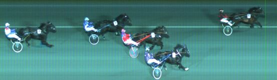 Målfoto for løp 5 på bane ST den 03.12.2017