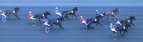 Målfoto for løp 4 på bane ST den 08.04.2018