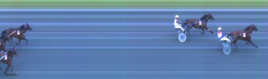 Målfoto for løp 8 på bane ST den 24.06.2018