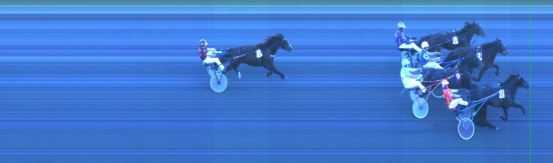 Målfoto for løp 8 på bane ST den 01.07.2018