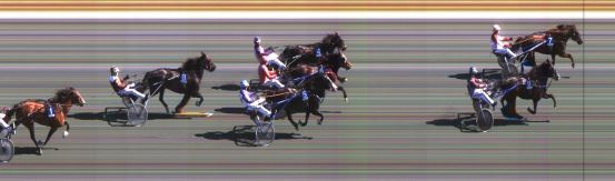 Målfoto for løp 2 på bane ST den 24.04.2021