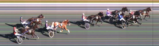 Målfoto for løp 9 på bane ST den 24.04.2021