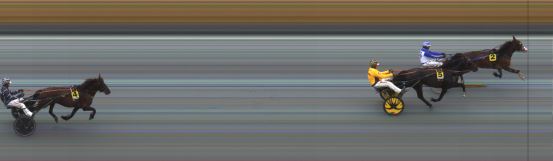 Målfoto for løp 1 på bane ST den 15.04.2023